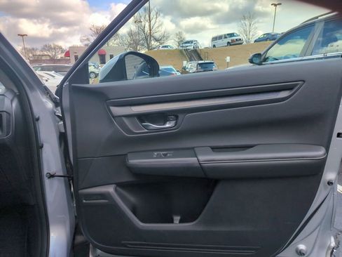 Used 2025 Honda CR-V EX image 34