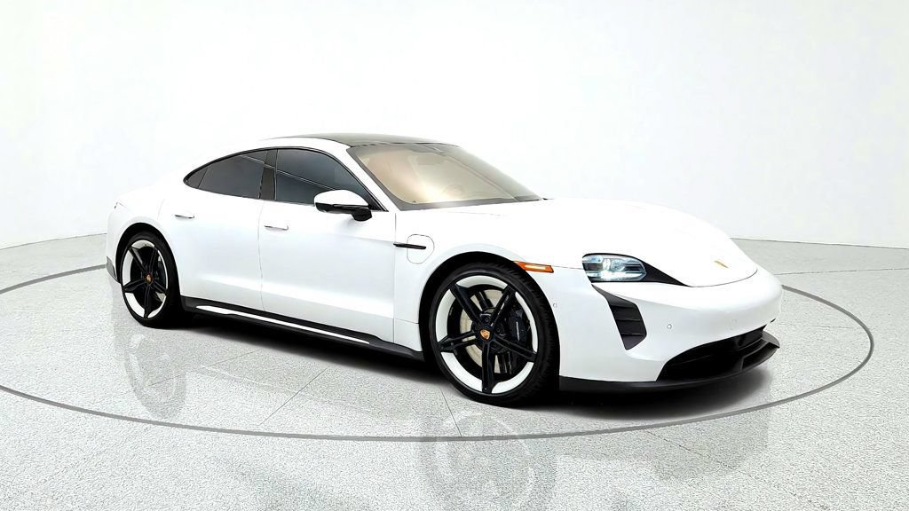 Used 2020 Porsche Taycan 4S AWD/4WD image 3