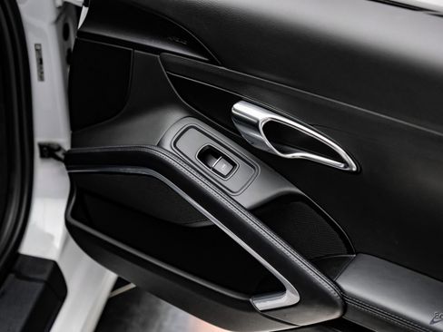 Used 2015 Porsche 911 Carrera image 71