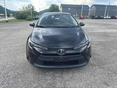 Used 2024 Toyota Corolla LE FWD image 8