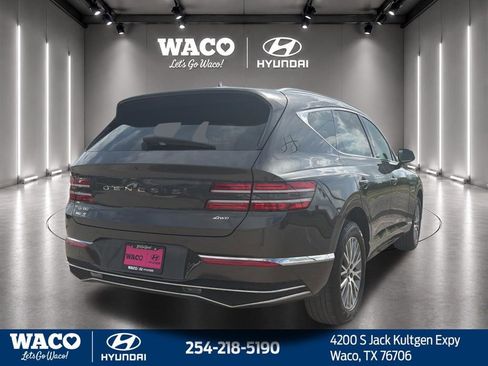Used 2025 Genesis GV80 2.5T Standard AWD/4WD image 17