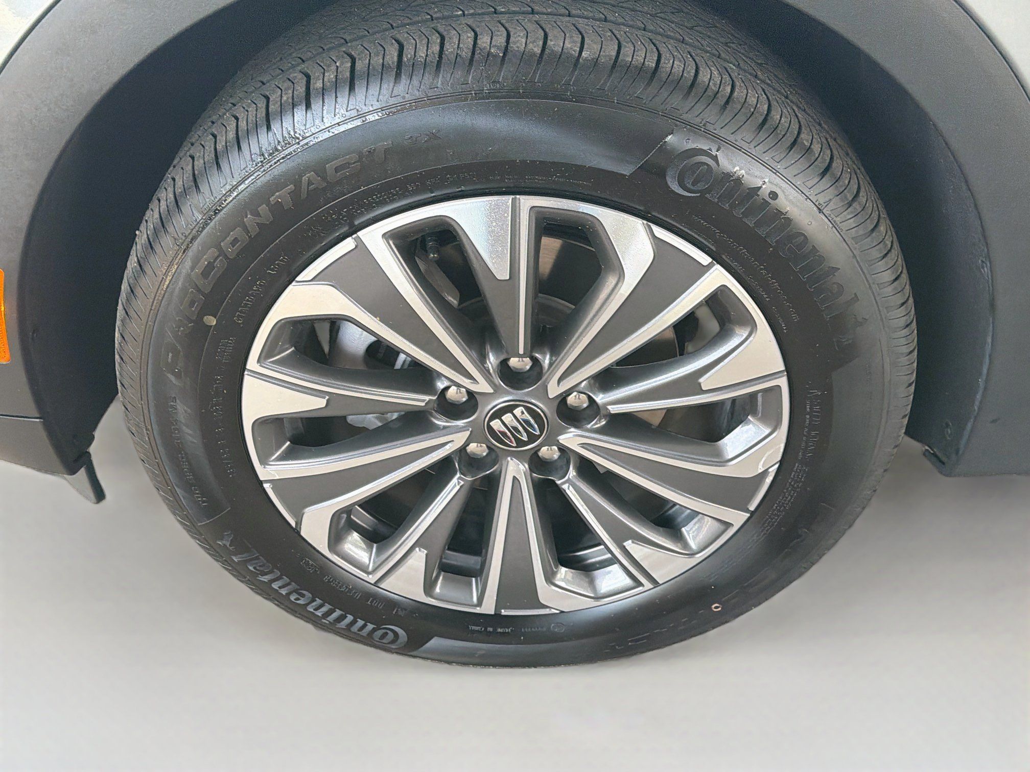 Used 2024 Buick Envision Preferred AWD/4WD image 11
