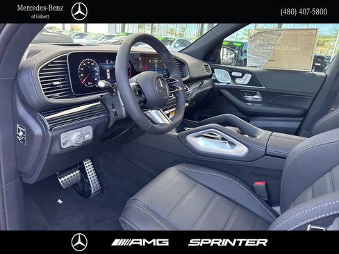 New 2026 Mercedes-Benz GLS 580 4MATIC image 10