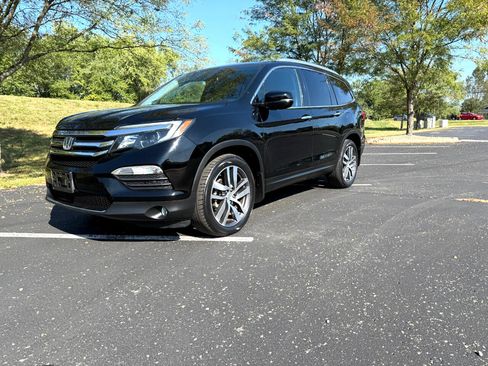 Used 2016 Honda Pilot Touring image 20