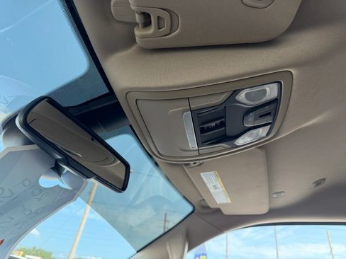 Used 2019 RAM 1500 Big Horn RWD image 23