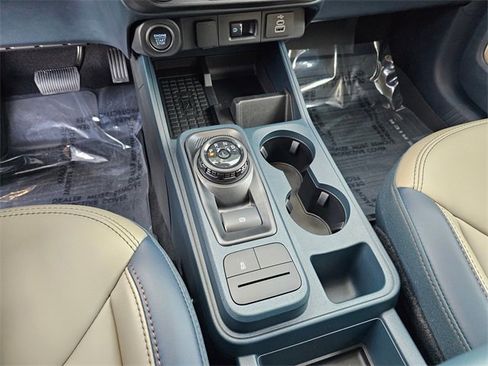 New 2025 Ford Maverick Lariat w/ 4K Tow Package image 22