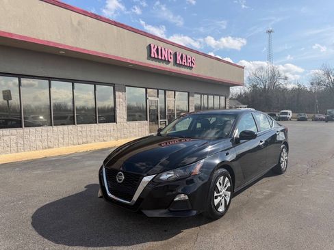 Used 2022 Nissan Altima 2.5 S FWD image 2
