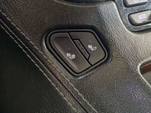 Used 2018 Chevrolet Tahoe LT w/ LT Signature Package image 22