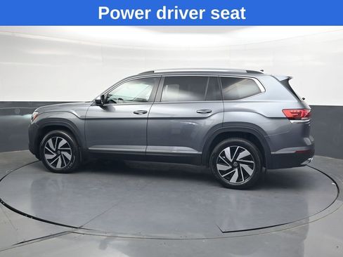 Used 2024 Volkswagen Atlas SEL AWD/4WD image 7