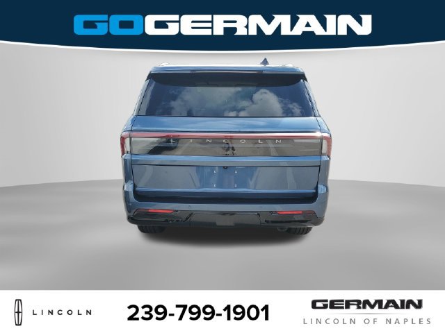 New 2027 Lincoln Navigator Premiere AWD/4WD image 9