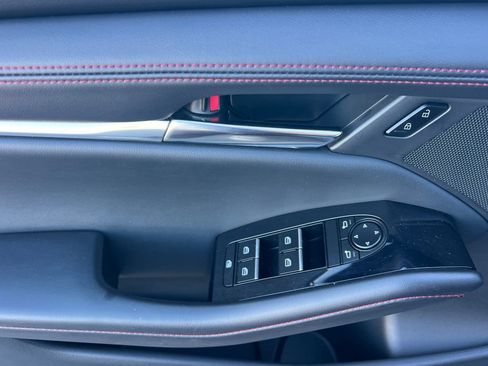 Certified 2025 MAZDA MAZDA3 s image 8