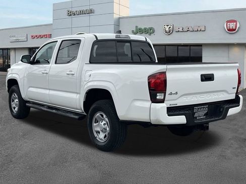 Used 2023 Toyota Tacoma SR AWD/4WD image 5
