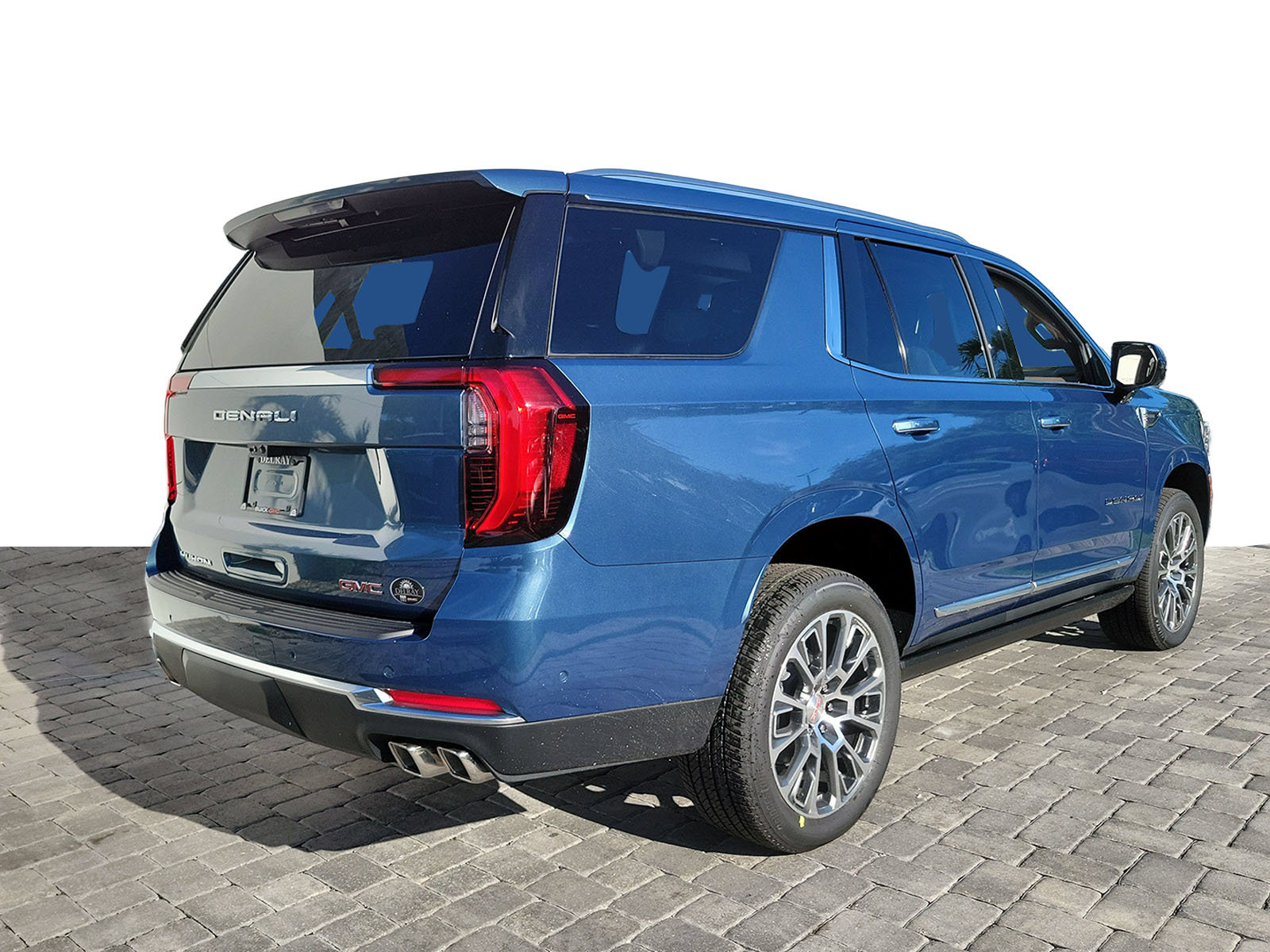 New 2026 GMC Yukon Denali w/ Denali Reserve Package AWD/4WD image 6