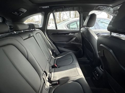 Used 2021 BMW X1 xDrive28i w/ Premium Package image 7