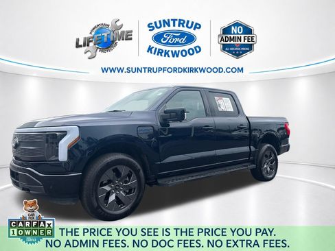 Used 2025 Ford F150 Lightning Lariat AWD/4WD image 1
