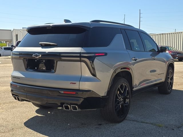 Used 2025 Chevrolet Traverse RS FWD image 5