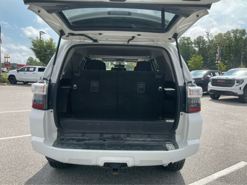 Used 2015 Toyota 4Runner SR5 Premium AWD/4WD image 22