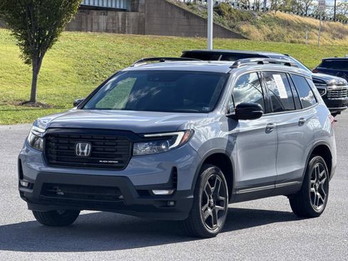 Used 2024 Honda Passport Black Edition image 27