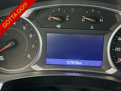 Used 2021 Chevrolet Traverse LT w/ LT Premium Package AWD/4WD image 12