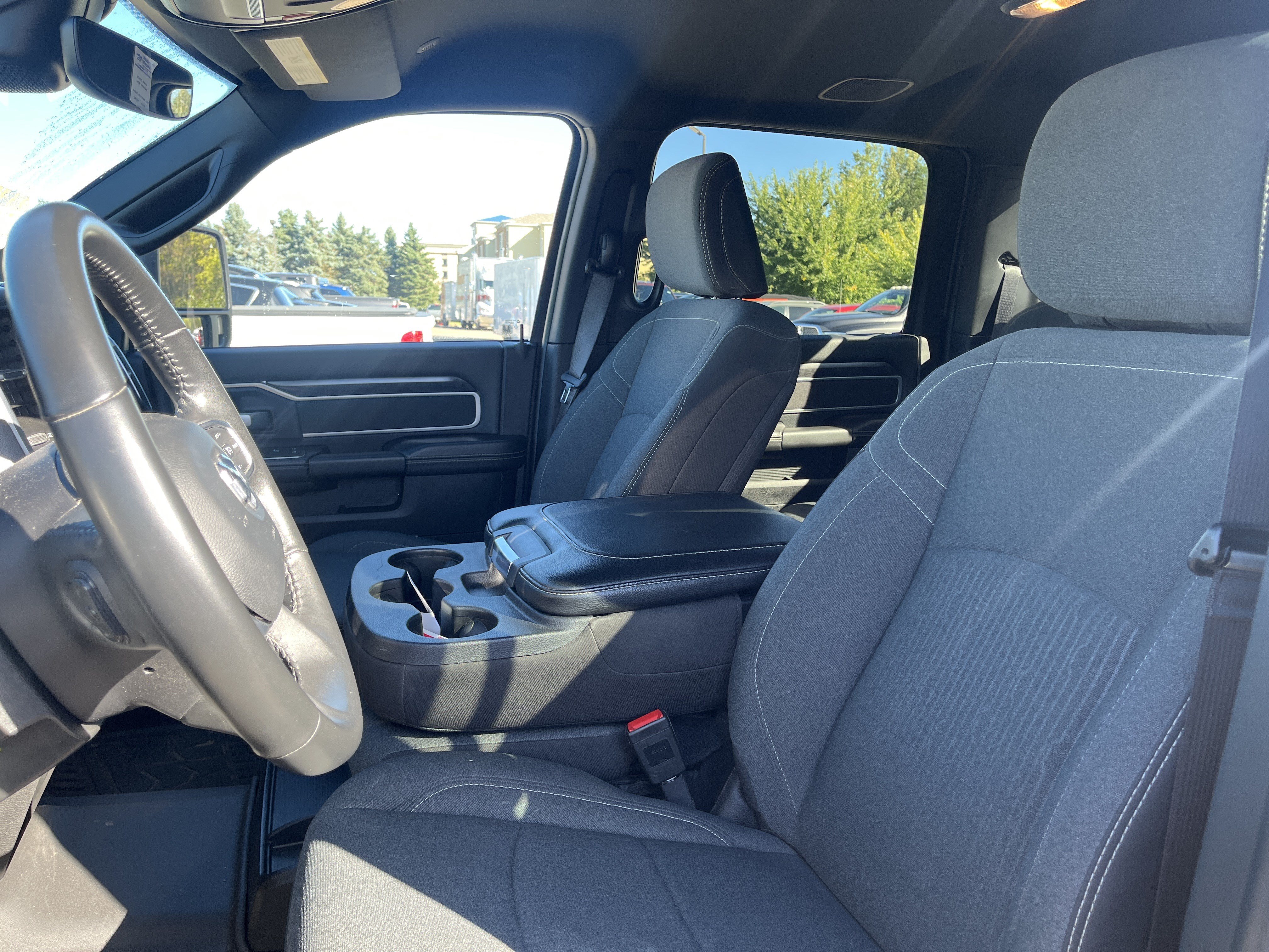 Used 2024 RAM 2500 Big Horn w/ Safety Group AWD/4WD image 9