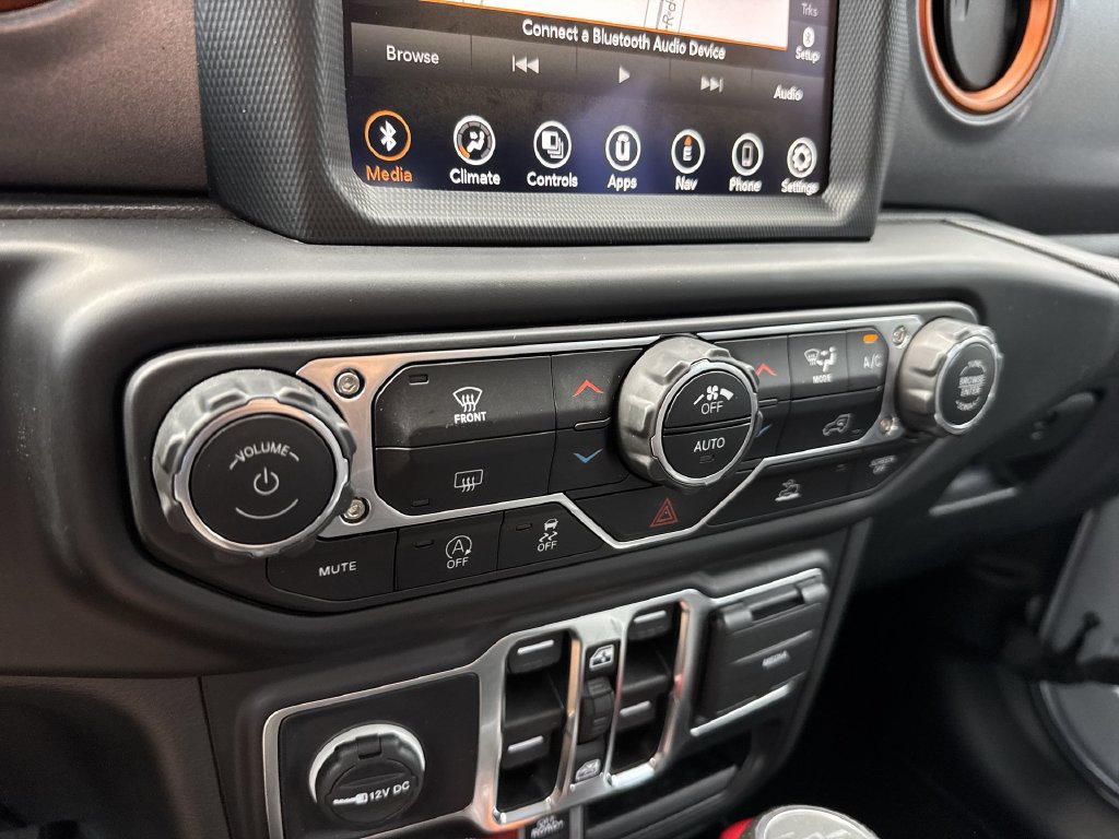Used 2022 Jeep Gladiator Mojave w/ Trailer Tow Package AWD/4WD image 51