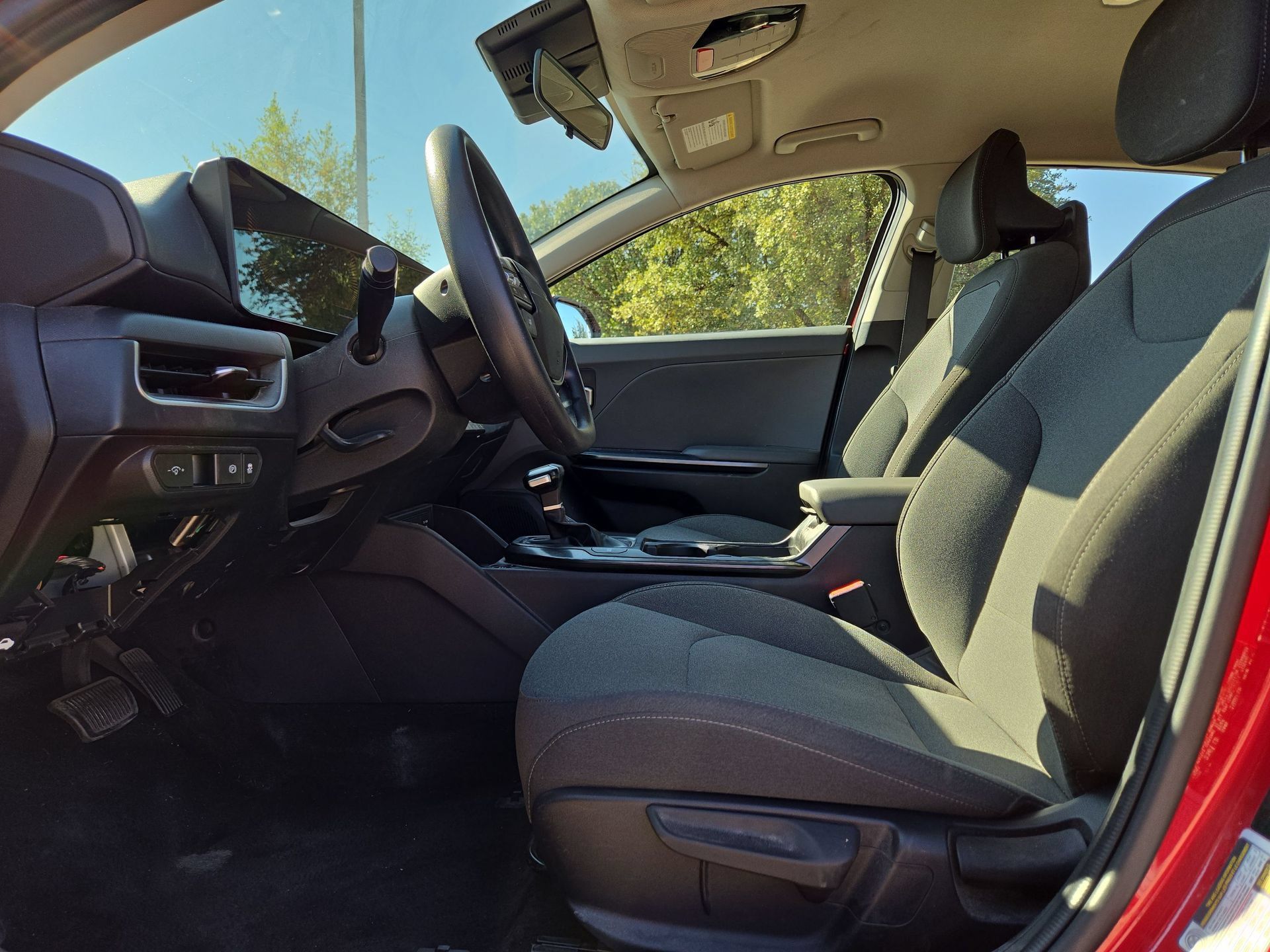 Used 2025 Kia K4 FWD image 16