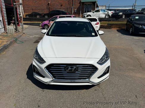 Used 2019 Hyundai Sonata SE image 2