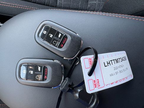 Certified 2026 Honda HR-V Sport image 30
