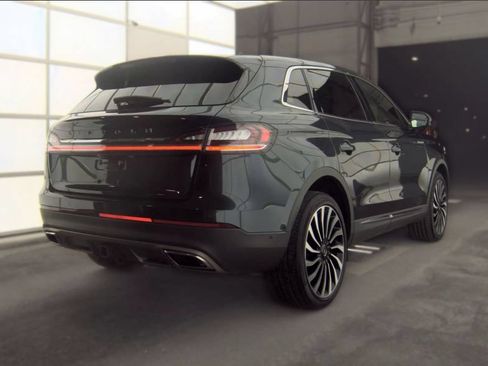 Used 2023 Lincoln Nautilus Black Label w/ Class II Trailer Tow Package AWD/4WD image 2