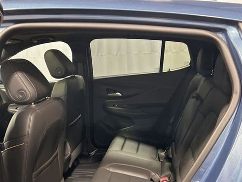 New 2025 Buick Envista Avenir image 16