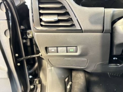 New 2026 Nissan Sentra SL w/ Floor Mat Package FWD image 14