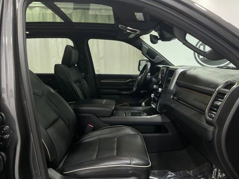 Used 2019 RAM 1500 Limited image 32