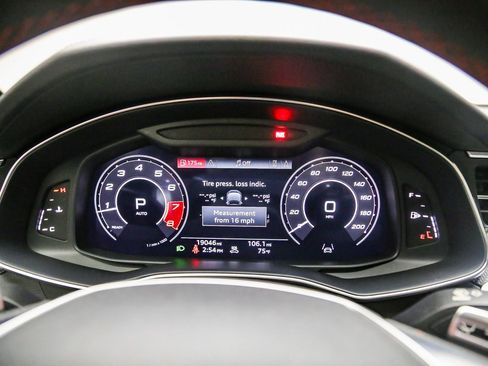 Certified 2021 Audi RS 6 w/ Executive Package AWD/4WD image 28