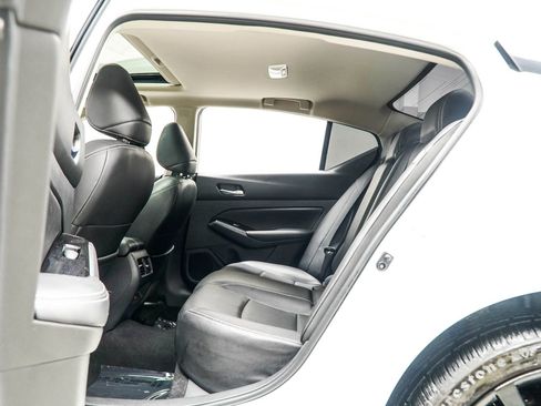 Used 2022 Nissan Altima 2.5 Platinum AWD/4WD image 33