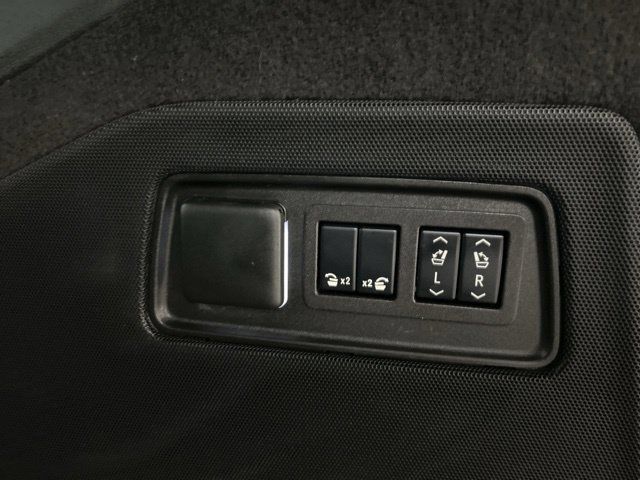 Used 2024 Cadillac Escalade Sport Platinum AWD/4WD image 37