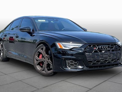 Used 2024 Audi S6 Premium Plus AWD/4WD image 2