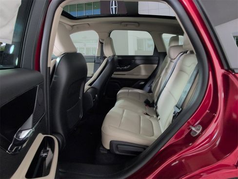 New 2026 Lincoln Corsair Reserve w/ Jet Appearance Package image 4