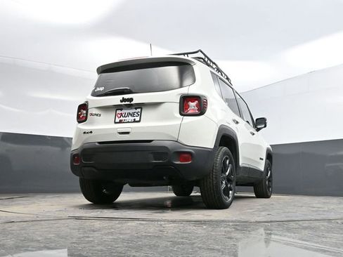 Used 2022 Jeep Renegade Altitude w/ Sun/Sound Group image 50