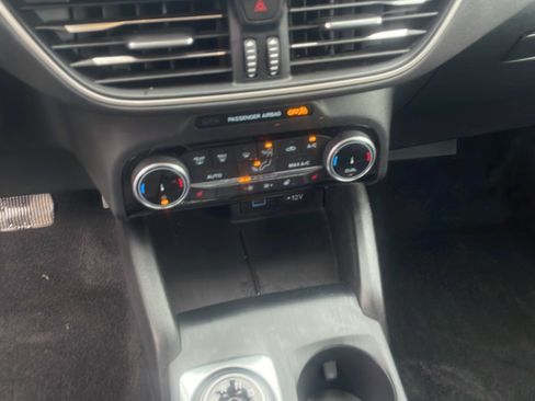 Used 2022 Ford Escape SEL AWD/4WD image 19