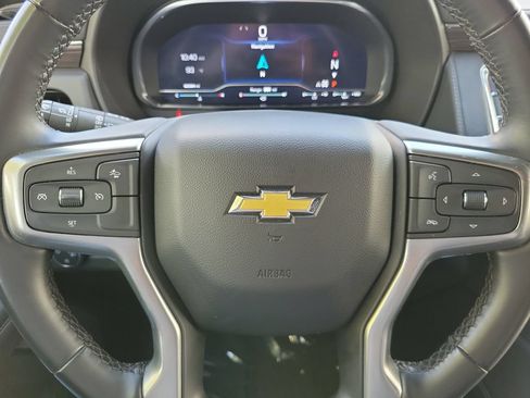 Used 2024 Chevrolet Suburban LT AWD/4WD image 35