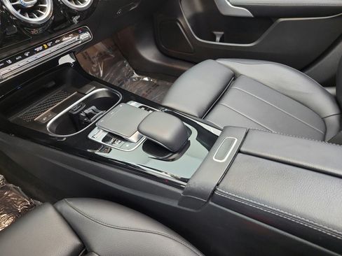 Used 2019 Mercedes-Benz A 220 image 11