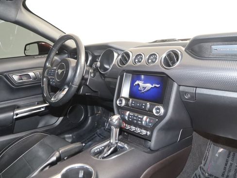 Used 2019 Ford Mustang GT Premium w/ GT Performance Package RWD image 49