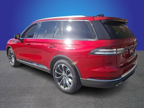 Used 2025 Lincoln Aviator Reserve w/ Illumination Package RWD image 6