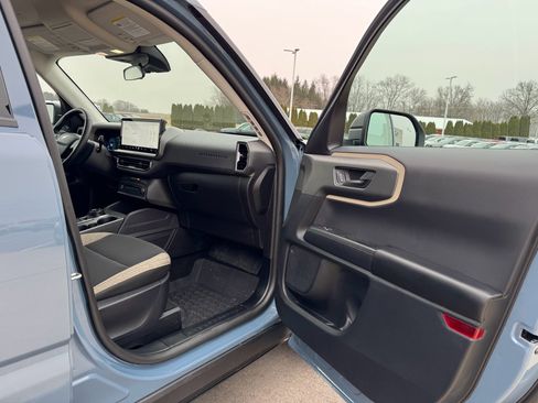 Used 2025 Ford Bronco Sport Big Bend w/ Convenience Package image 13