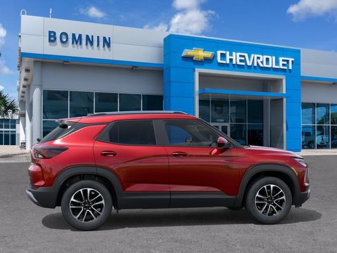 New 2026 Chevrolet TrailBlazer LT FWD image 6