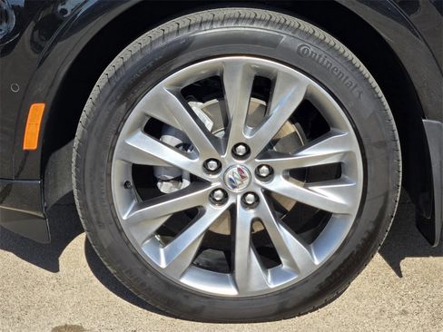 Used 2023 Buick Envision Avenir image 11