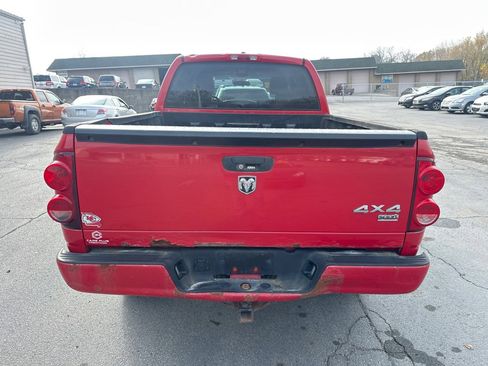 Used 2007 Dodge Ram 1500 Truck SLT image 7