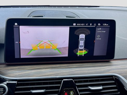 Used 2023 BMW 540i 540i w/ M Sport Package image 10