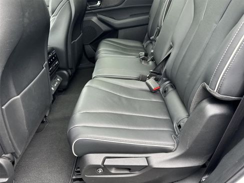 Certified 2023 Acura MDX SH-AWD w/ Advance Package image 14