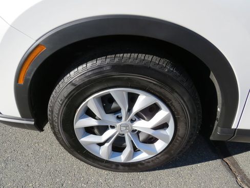 Used 2023 Honda CR-V LX image 29